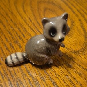 Vintage Hagen Renaker Raccoon Mama